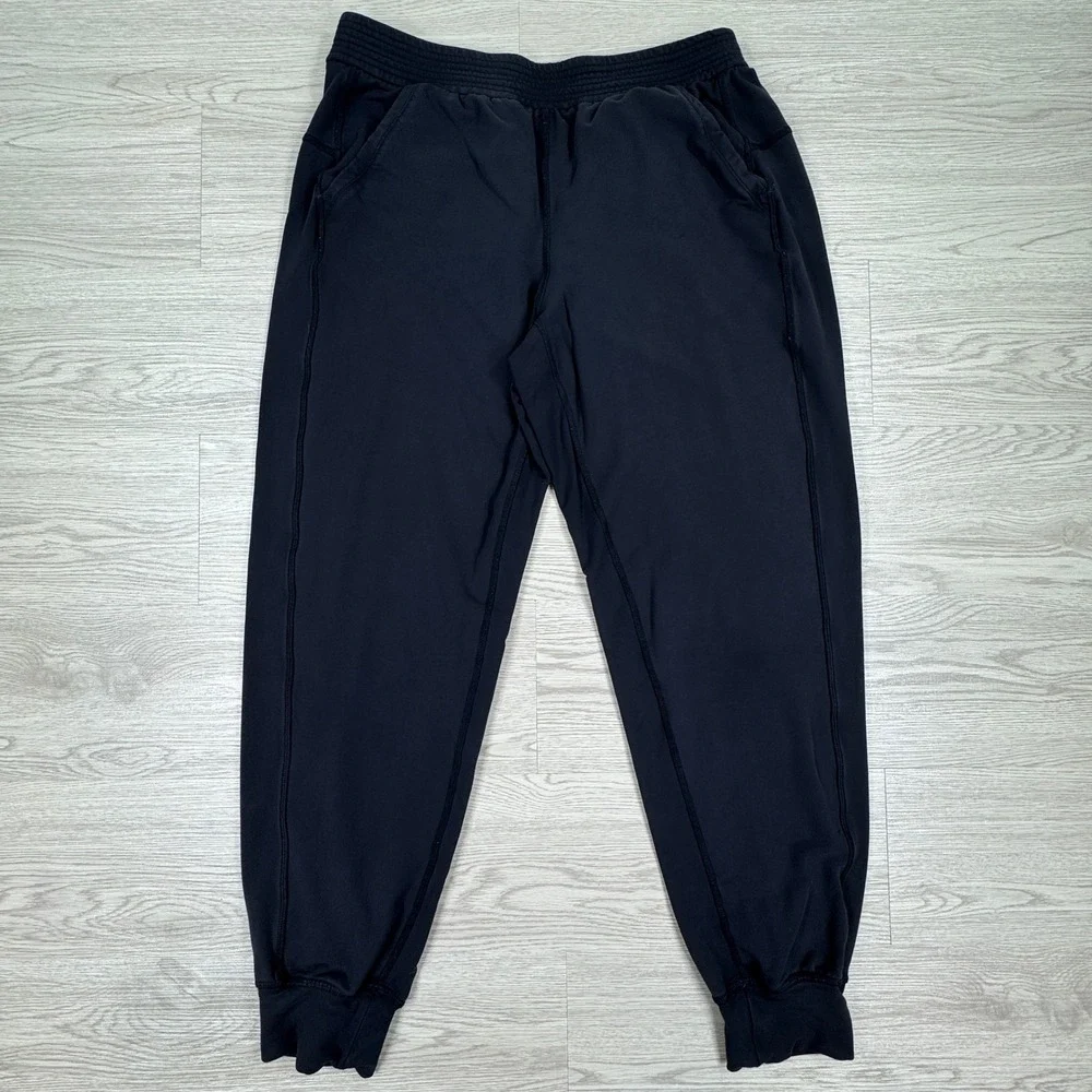 Lululemon Womens Joggers Align High Rise Black‎ Size 8(?) Pockets Athletic Yoga